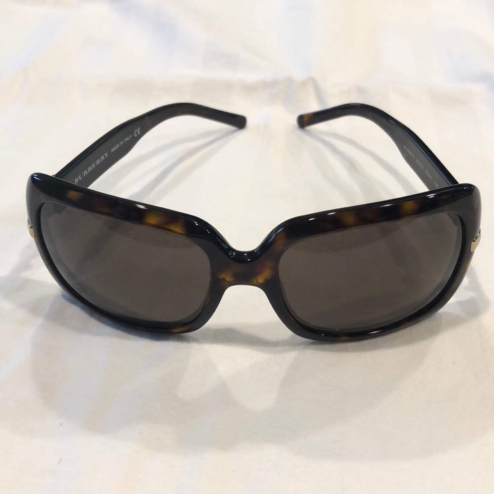 burberry sunglasses